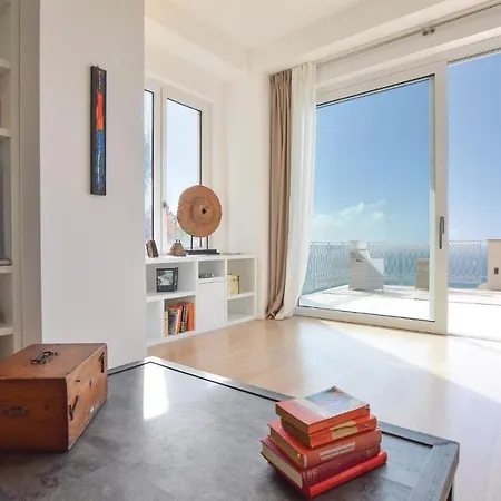 Vista Mare E Design